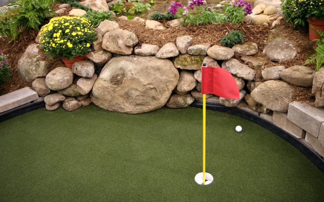 Five Reasons to Consider a DIY Home Putting Green