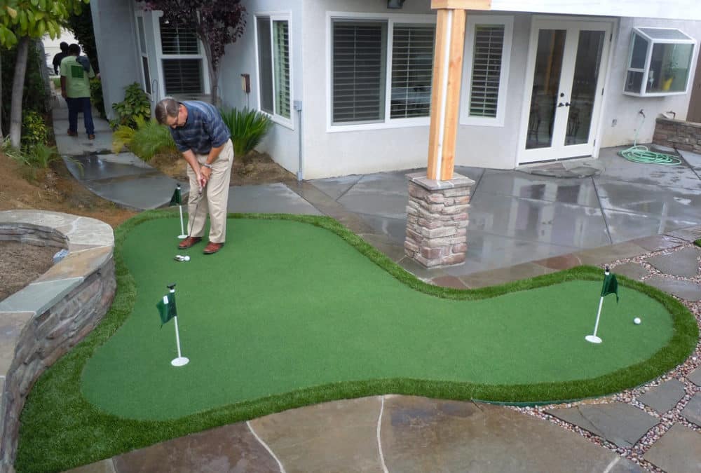 Backyard Putting Green Cost Compared to Practicing at the Driving Range